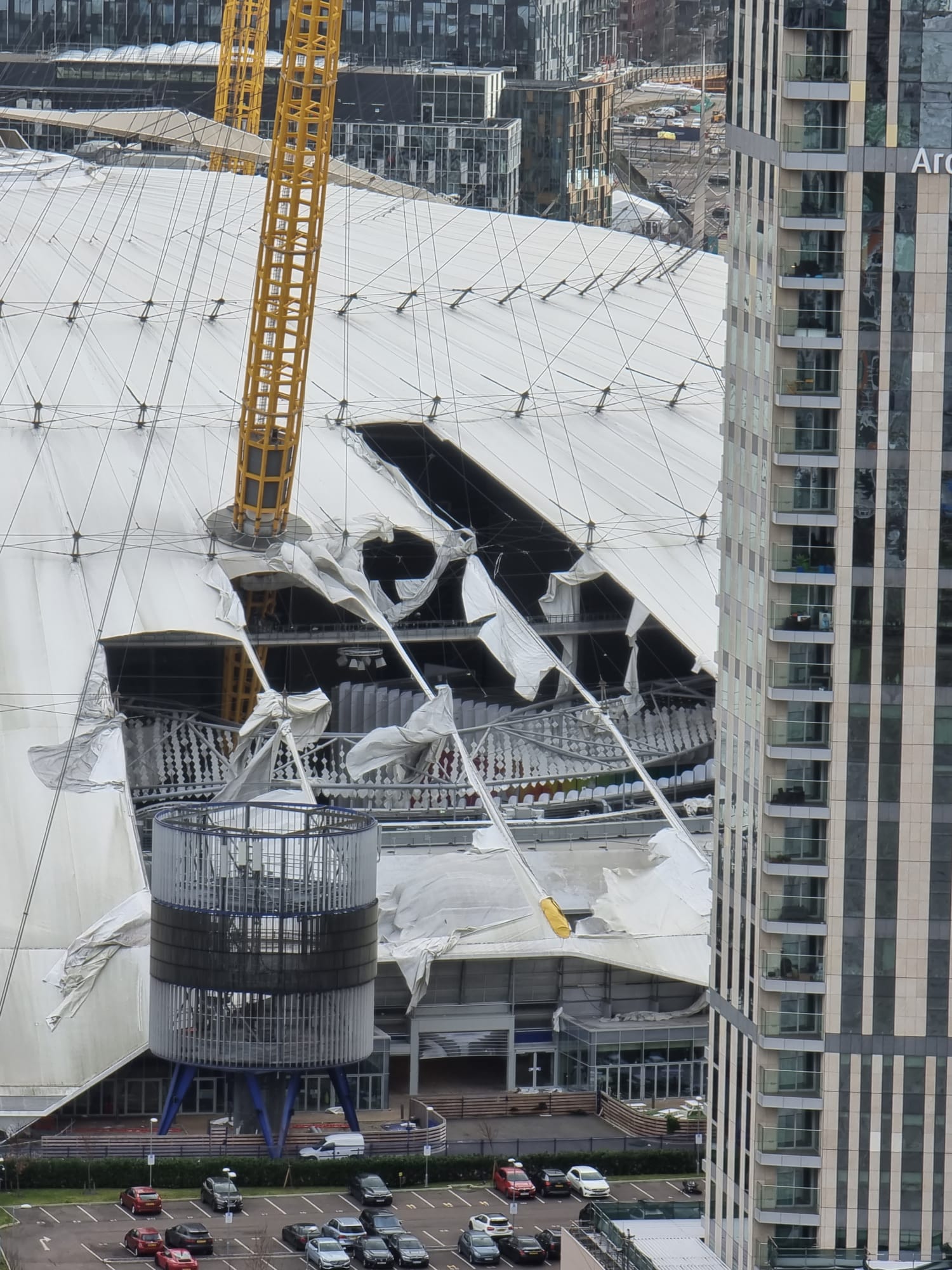 Image O2 - Storm damage